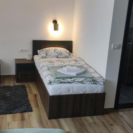 Pansion I Restoran ,, Pogled" Hotel Han Pijesak Luaran gambar