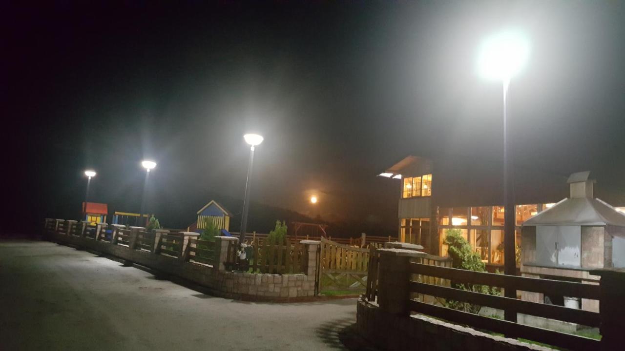 Pansion I Restoran ,, Pogled" Hotel Han Pijesak Luaran gambar