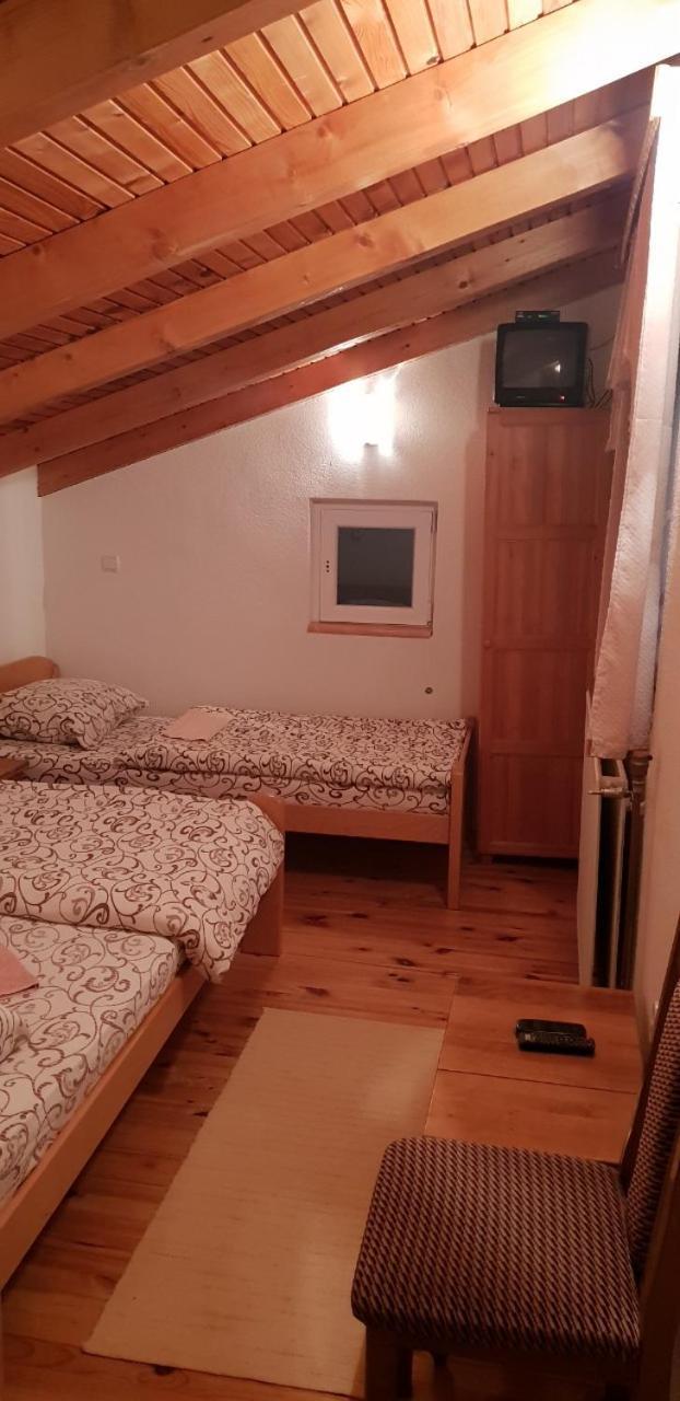 Pansion I Restoran ,, Pogled" Hotel Han Pijesak Luaran gambar